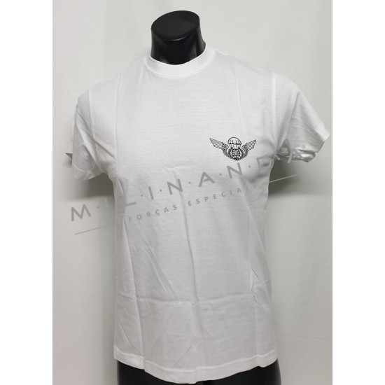 T-SHIRT BRANCA ESTAMPADA PARAQUEDISTAS